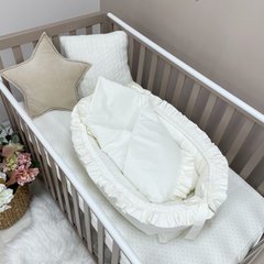 Комплект (Кокон для новорожденного с рюшем + подушка + Плед в кроватку и коляску) молочный 3870 фото