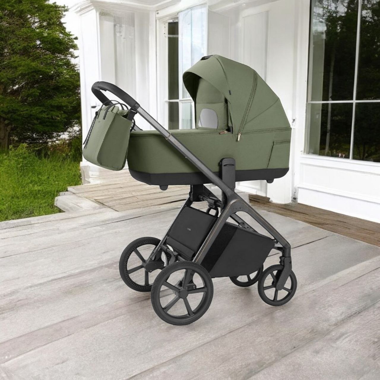 Зовнішній вигляд дитячої коляски CARRELLO Vector CRL-6551 на вулиці